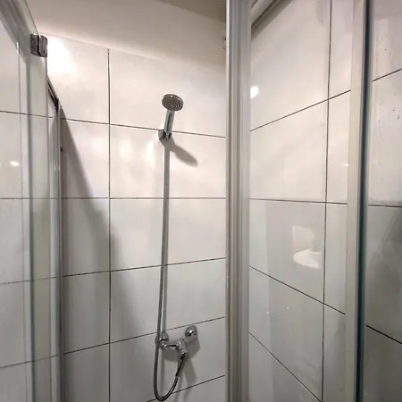 Artstudio Single * Manresa